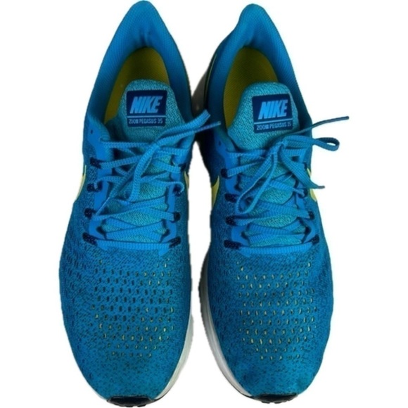 Athletic_Shoes